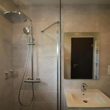 Les Lauriers De La Route Des Vins * Orschwihr